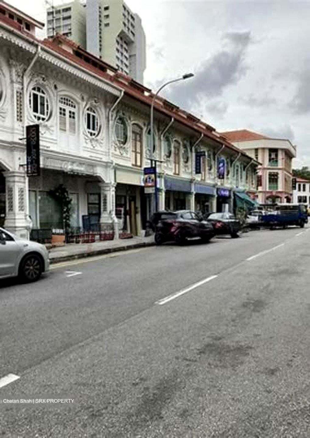 Mustafa Centre (D8), Retail #547956661